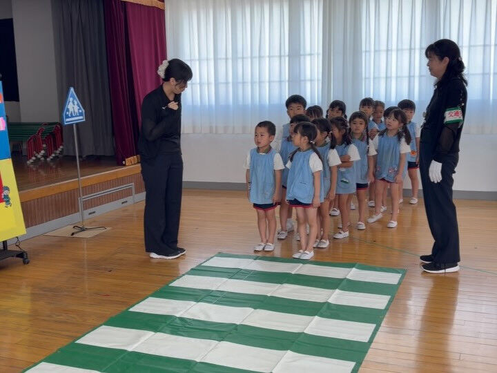 先日、一宮市の市民協働課の方にお越しいただき、交通安全教室を